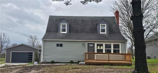 1600 Country Club Drive, Pleasant Hill, MO 64080
