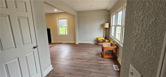 1600 Country Club Drive, Pleasant Hill, MO 64080