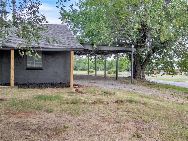 7400 Lakewood Drive, Mustang, OK 73064
