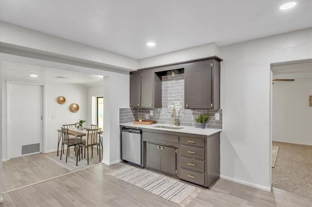 7400 Lakewood Drive, Mustang, OK 73064