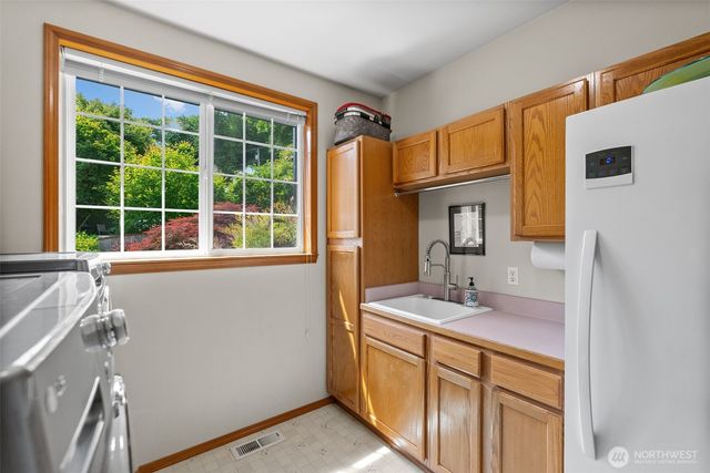 8423 Dormar Drive SE, Port Orchard, WA 98367