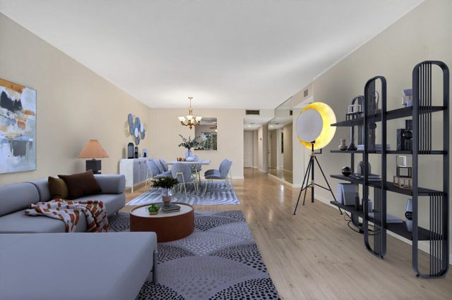 7286 Huntington Lane 405, Delray Beach, FL 33446