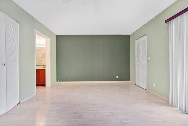 7286 Huntington Lane 405, Delray Beach, FL 33446