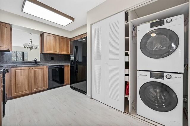 7286 Huntington Lane 405, Delray Beach, FL 33446