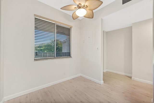 7286 Huntington Lane 405, Delray Beach, FL 33446