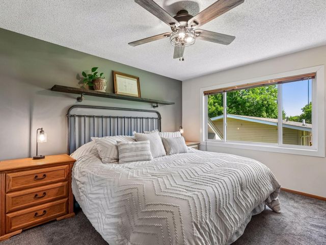 4881 Independence Street, Maple Plain, MN 55359