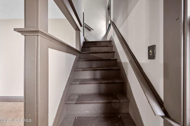 816 Geneva Avenue, Toledo, OH 43609