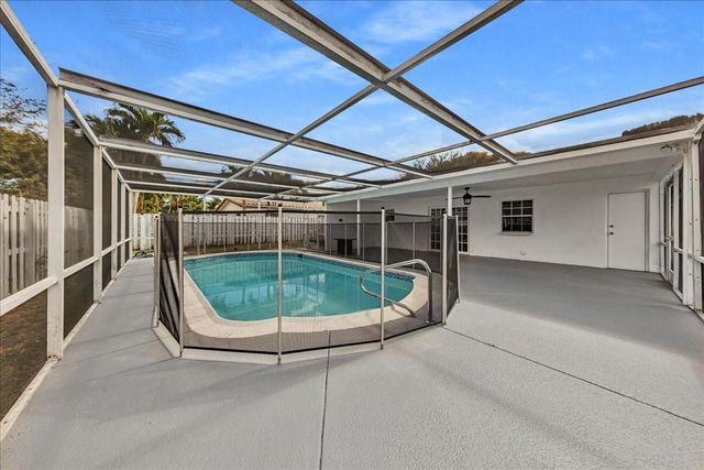 7855 NW 1st Street, Margate, FL 33063