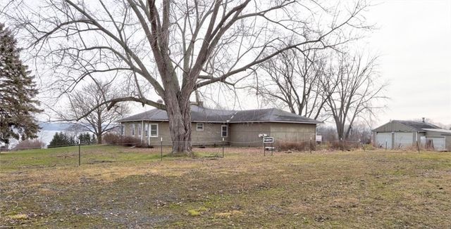 6128 Route 89 Road, Romulus, NY 14521