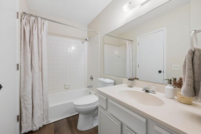 10731 Aquila Avenue S, Bloomington, MN 55438