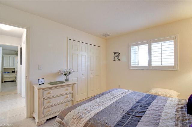 2201 SE 17th PL, Cape Coral, FL 33990