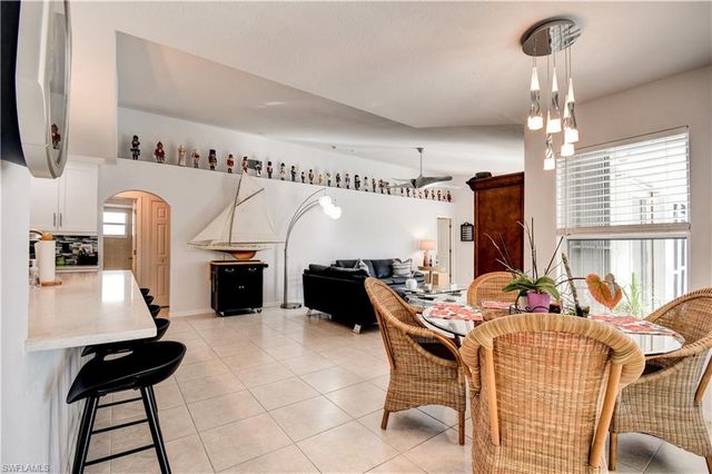 2201 SE 17th PL, Cape Coral, FL 33990