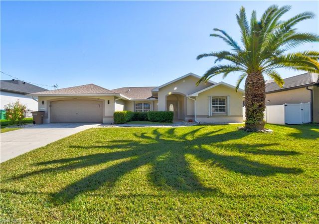 2201 SE 17th PL, Cape Coral, FL 33990