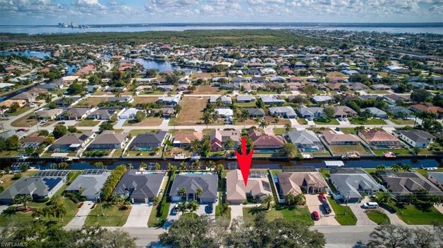 2201 SE 17th PL, Cape Coral, FL 33990