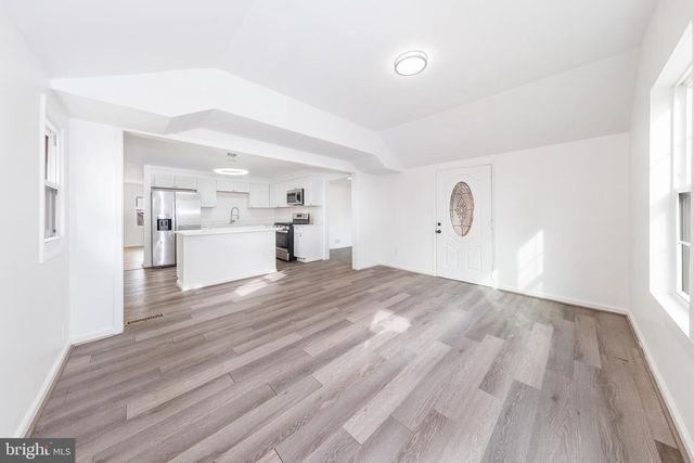 5304 WOODLAND BLVD, Oxon Hill, MD 20745