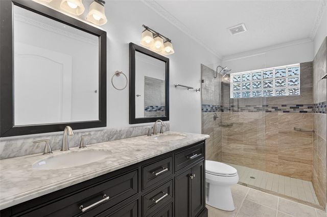 20 CORONA COURT, Palm Coast, FL 32137