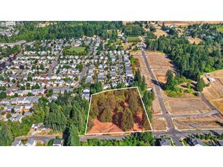 19424 Se BORNSTEDT Rd, Sandy, OR 97055