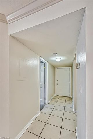 6494 Royal Woods DR # 2, Fort Myers, FL 33908