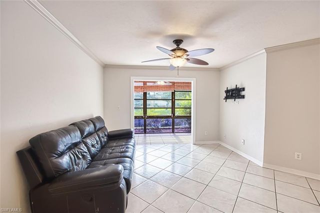 6494 Royal Woods DR # 2, Fort Myers, FL 33908