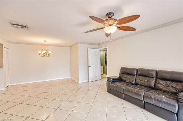 6494 Royal Woods DR # 2, Fort Myers, FL 33908