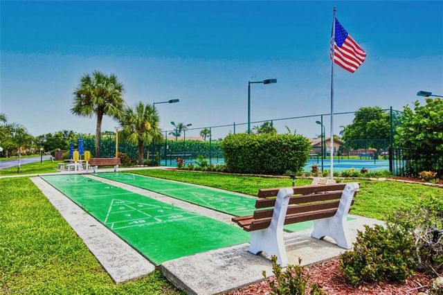 6494 Royal Woods DR # 2, Fort Myers, FL 33908
