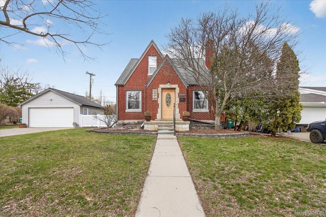 29508 Bock Street, Garden City, MI 48135