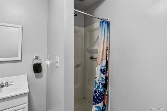 29508 Bock Street, Garden City, MI 48135