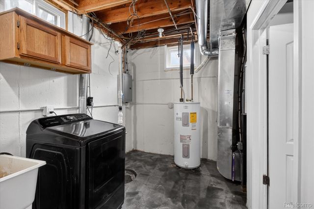 29508 Bock Street, Garden City, MI 48135