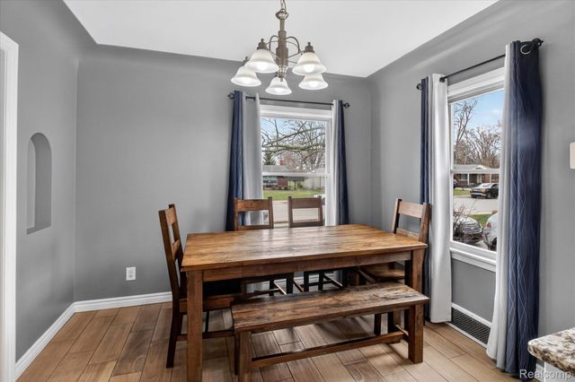 29508 Bock Street, Garden City, MI 48135