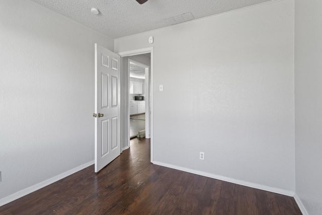 120 E Monterey Street 120, Denison, TX 75021