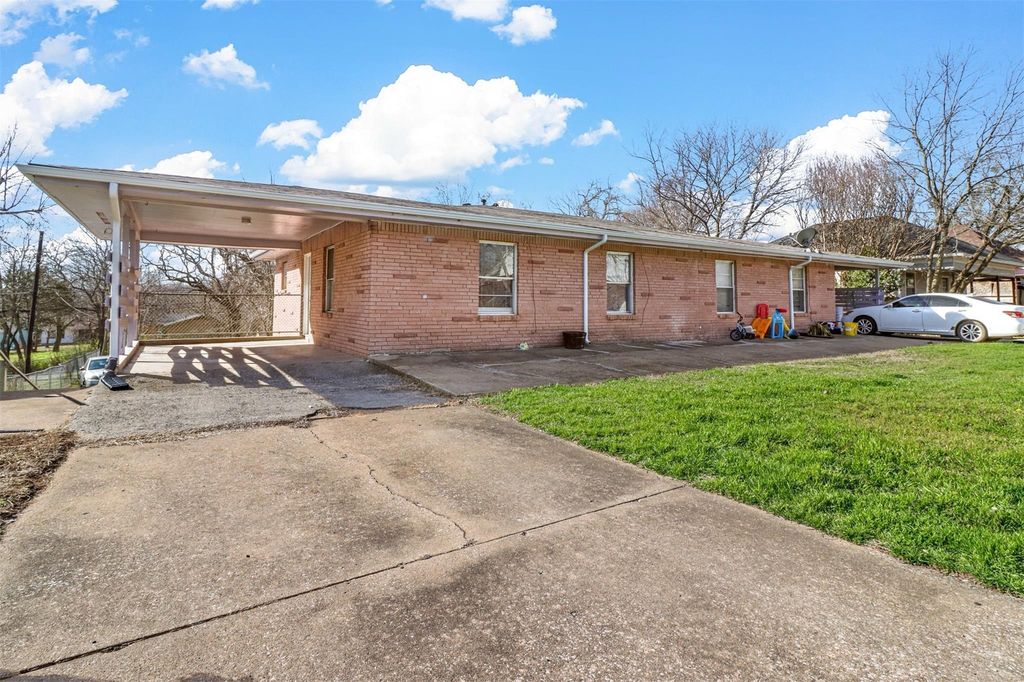 120 E Monterey Street 120, Denison, TX 75021