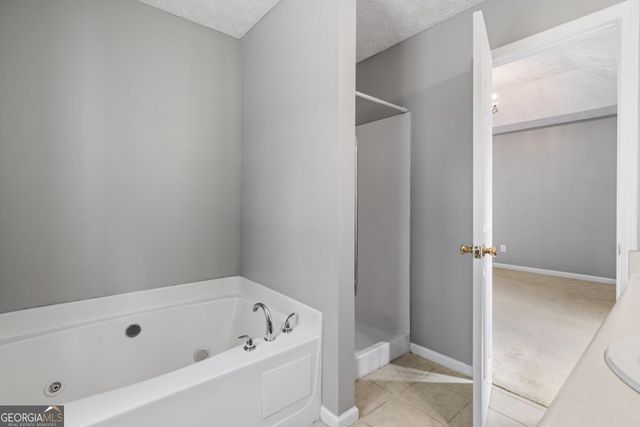 1095 Athena Court, Acworth, GA 30101
