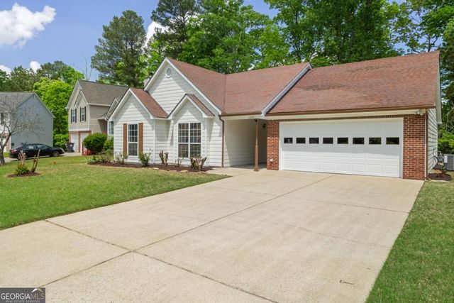 1095 Athena Court, Acworth, GA 30101