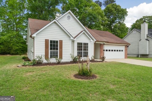 1095 Athena Court, Acworth, GA 30101