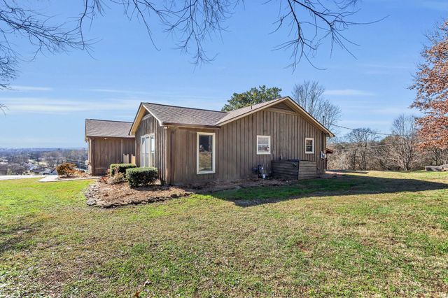 408 McKibbon Ln, Pulaski, TN 38478