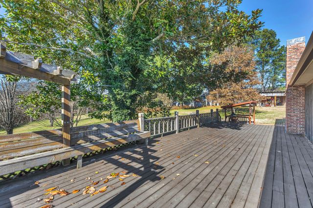 408 McKibbon Ln, Pulaski, TN 38478