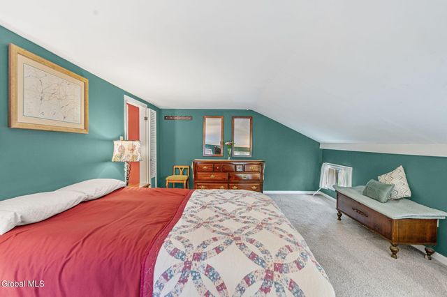 115 Bunker Hill Road, Valley Falls, NY 12185