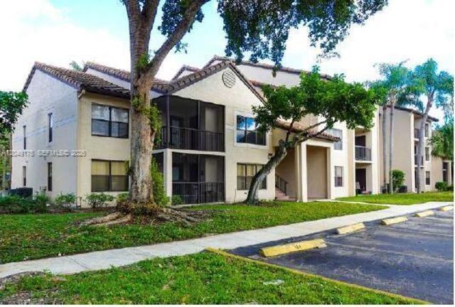 4401 W Mcnab Road 24, Pompano Beach, FL 33069