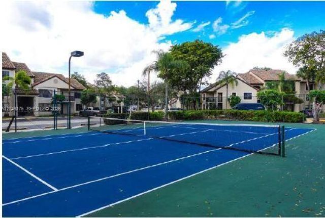 4401 W Mcnab Road 24, Pompano Beach, FL 33069