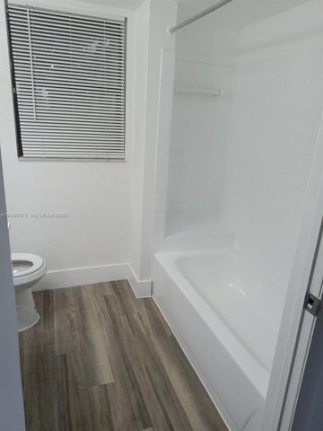 4401 W Mcnab Road 24, Pompano Beach, FL 33069