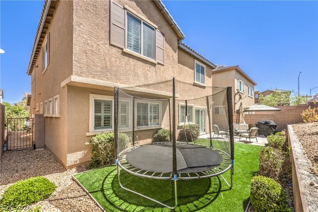 913 Estes Cove Avenue, Henderson, NV 89012