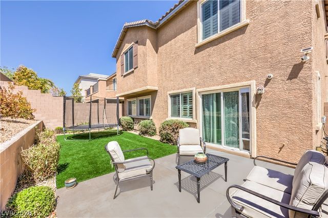913 Estes Cove Avenue, Henderson, NV 89012