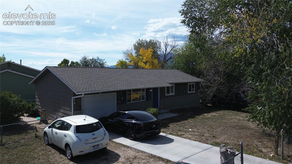 3685 Dogwood Drive, Colorado Springs, CO 80910 — exterior