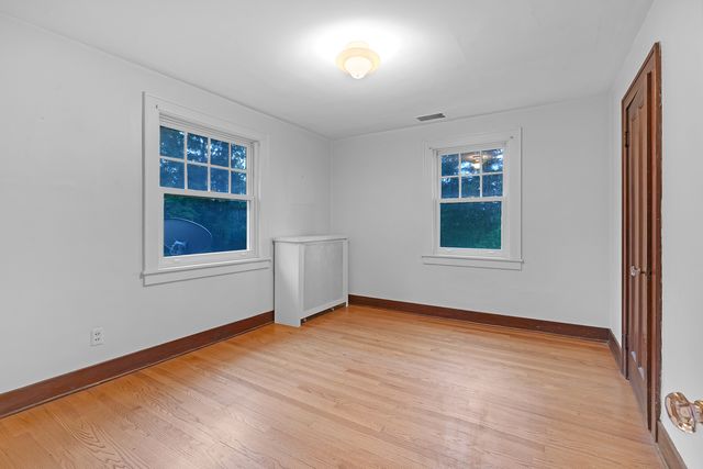 1324 Fredrickson Place, Highland Park, IL 60035