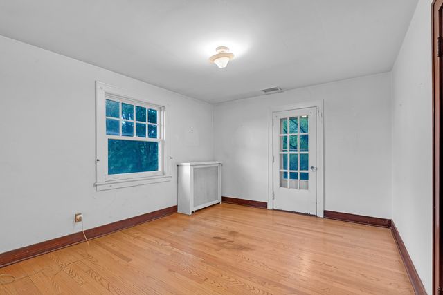 1324 Fredrickson Place, Highland Park, IL 60035