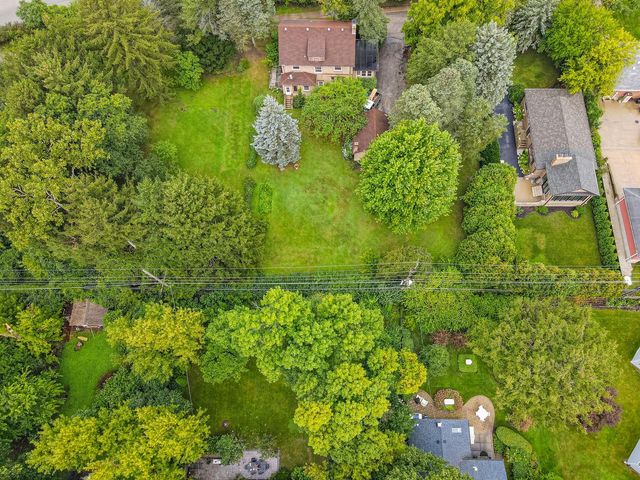 1324 Fredrickson Place, Highland Park, IL 60035