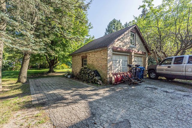 1324 Fredrickson Place, Highland Park, IL 60035