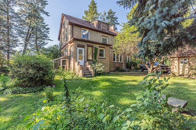 1324 Fredrickson Place, Highland Park, IL 60035