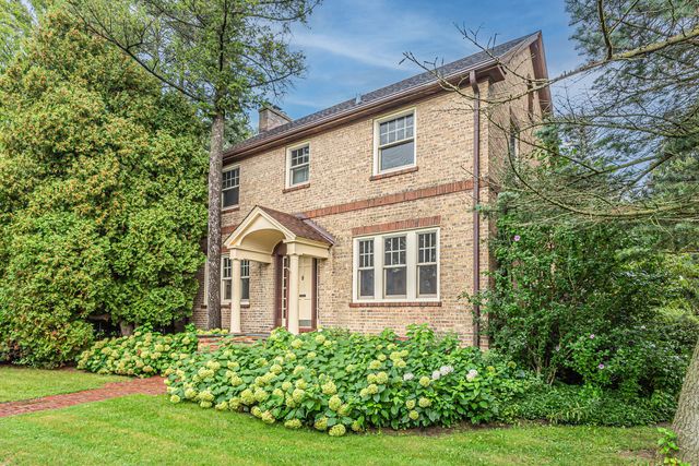 1324 Fredrickson Place, Highland Park, IL 60035
