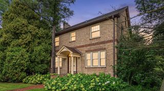 1324 Fredrickson Place, Highland Park, IL 60035